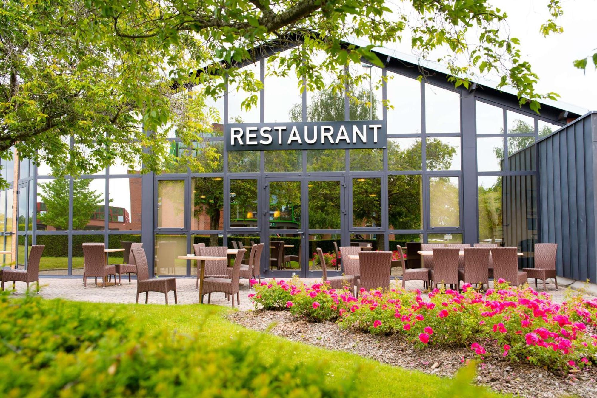 Brit Hotel Rennes St Gregoire - Le Villeneuve Saint-Grégoire Buitenkant foto