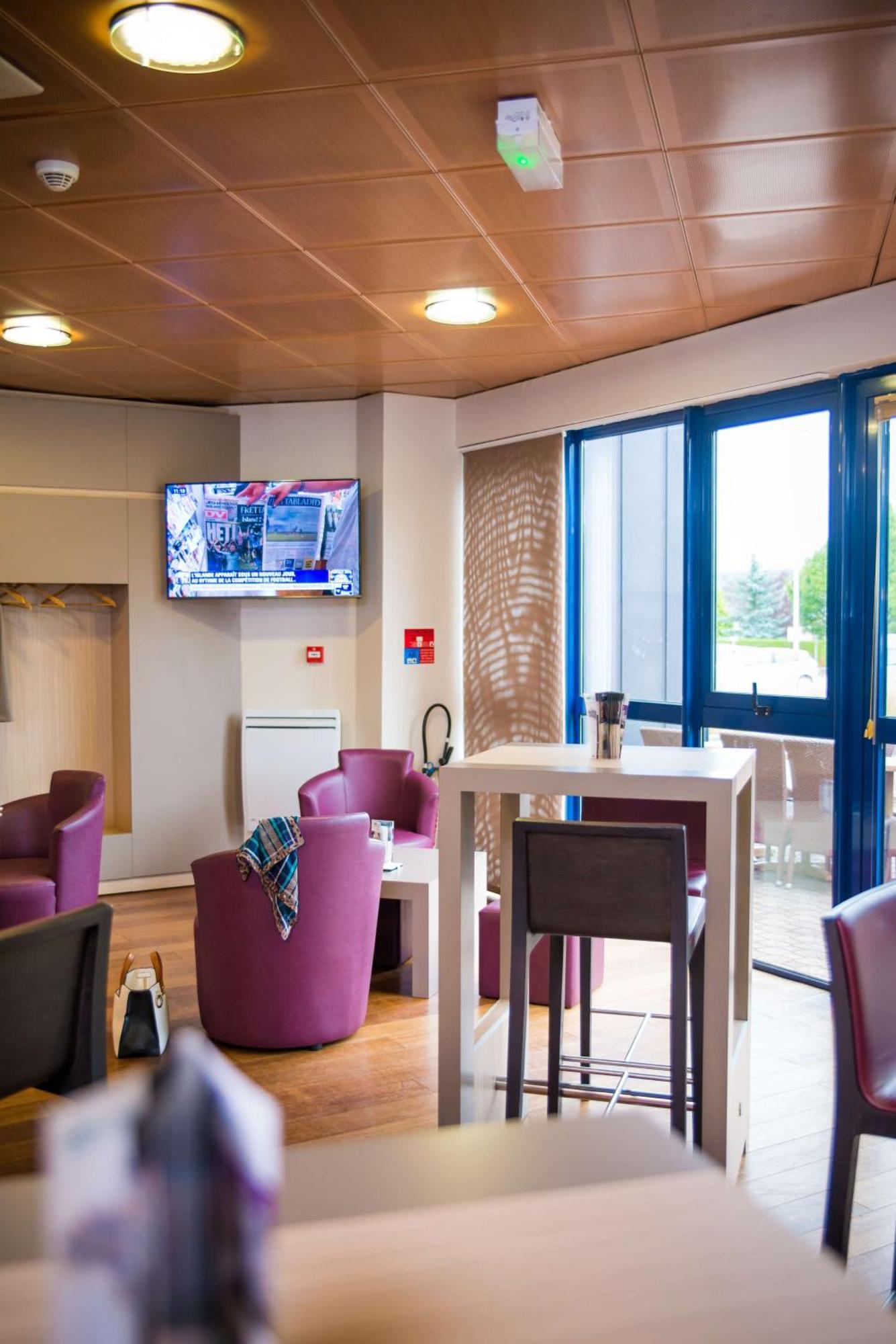 Brit Hotel Rennes St Gregoire - Le Villeneuve Saint-Grégoire Buitenkant foto